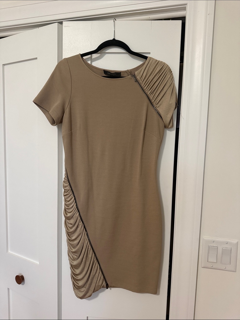 BCBGMaxAzria Taupe Short-Sleeve Ruched Mini Dress with Asymmetric Zipper